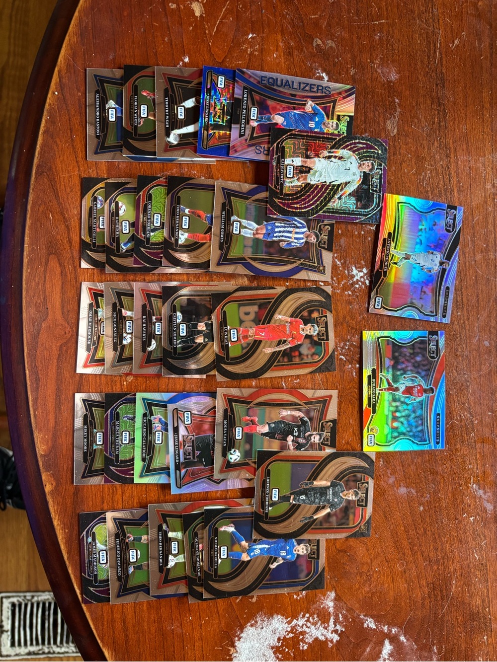 2024-25 Panini FIFA Select Soccer Trading cards. 29 total.